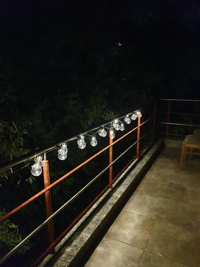 Apartament La Casa In Curte Comuna Daire Codlea Dış mekan fotoğraf